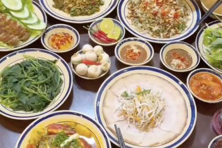 🌸 Sao nỡ đành xa Huế! 🌸